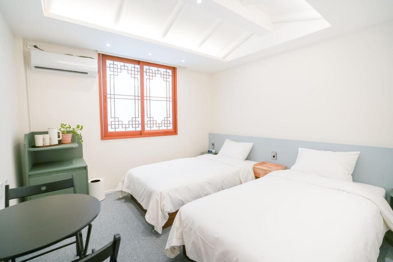 Hotelarrive Jeonju Sihwayeonpung 外观 照片